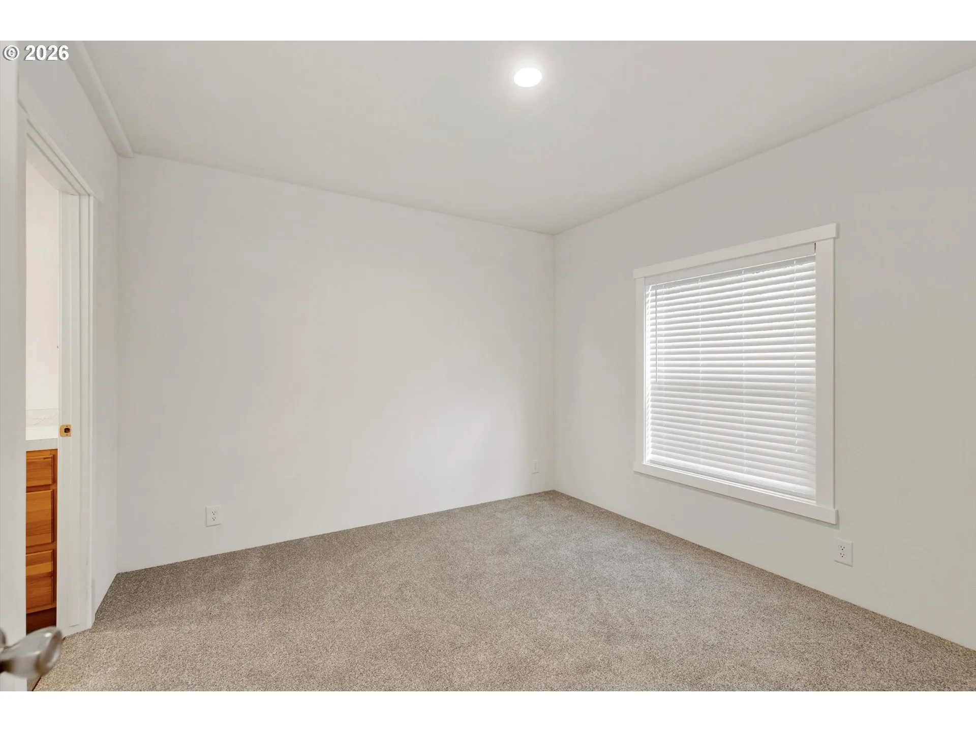Bedroom, Primary