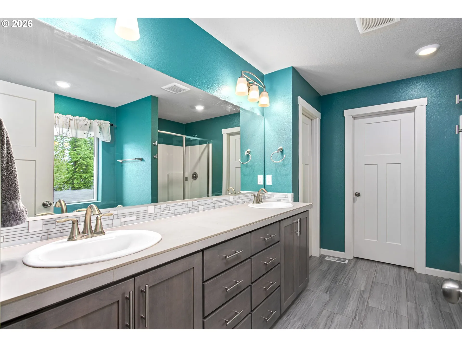 Owner's Suite Bathroom