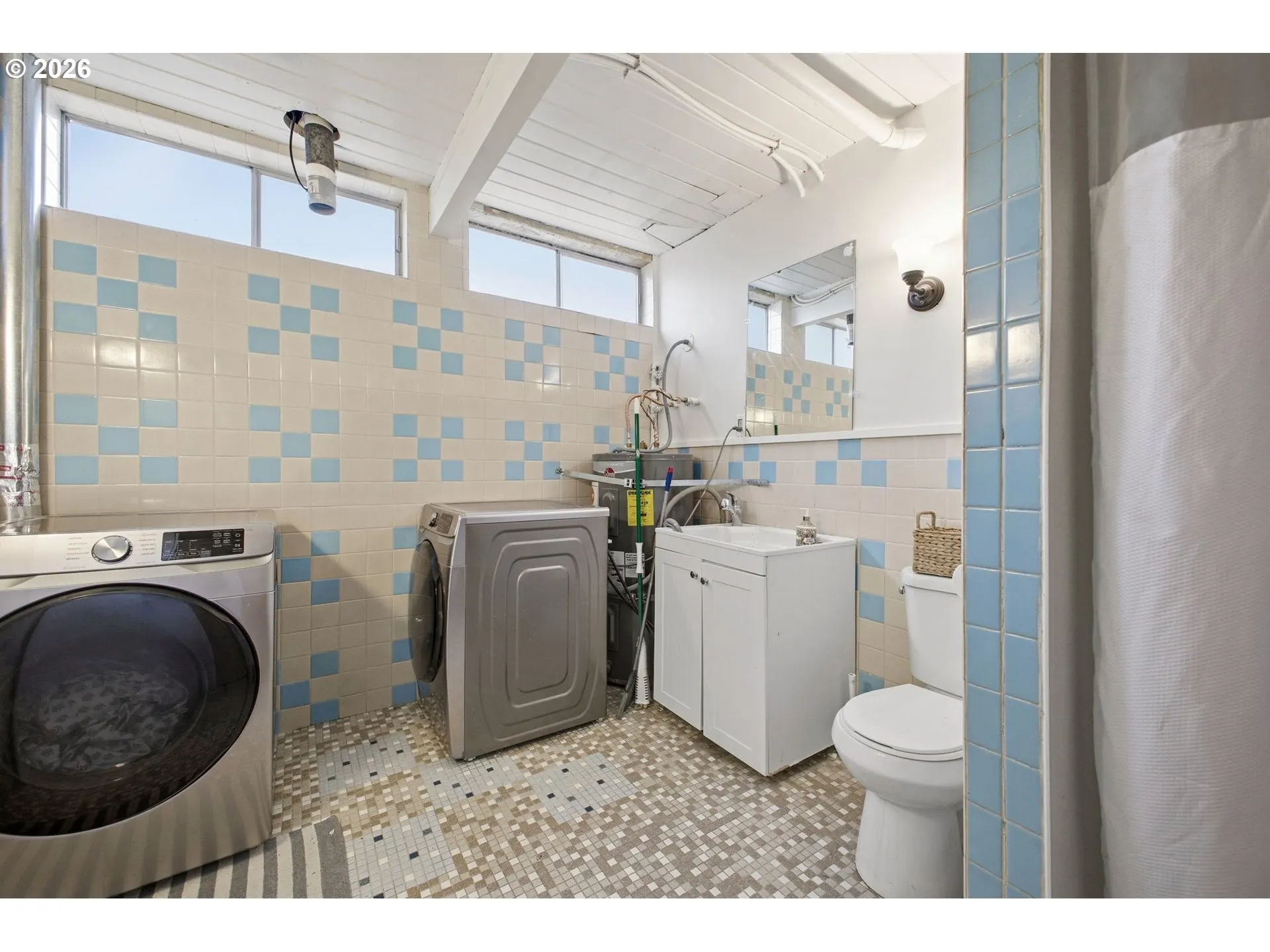 Bathroom-Lower