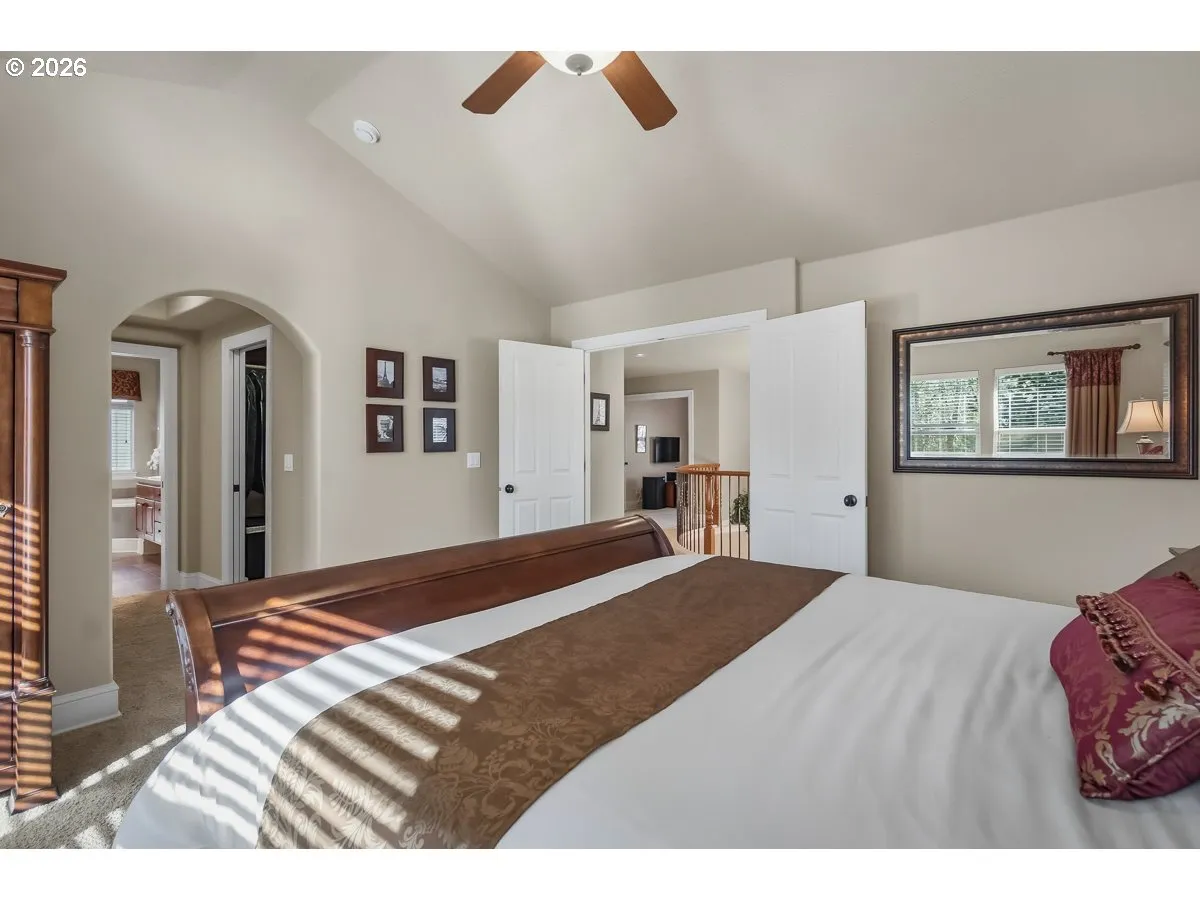 Bedroom, Primary-Vaulted Ceilings