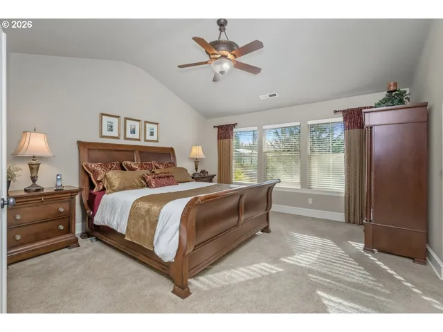 Bedroom, Primary-Vaulted Ceilings