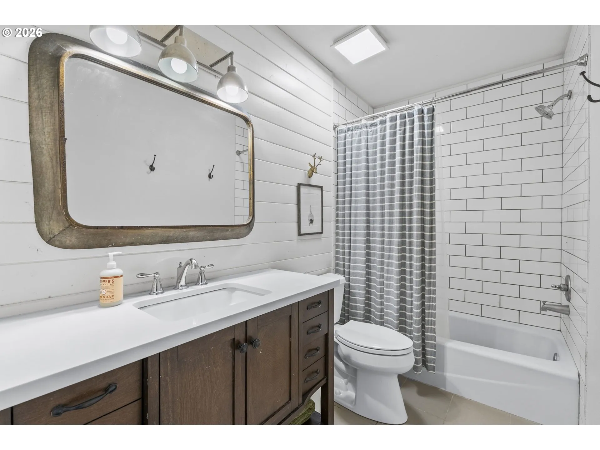 Bathroom-Hall
