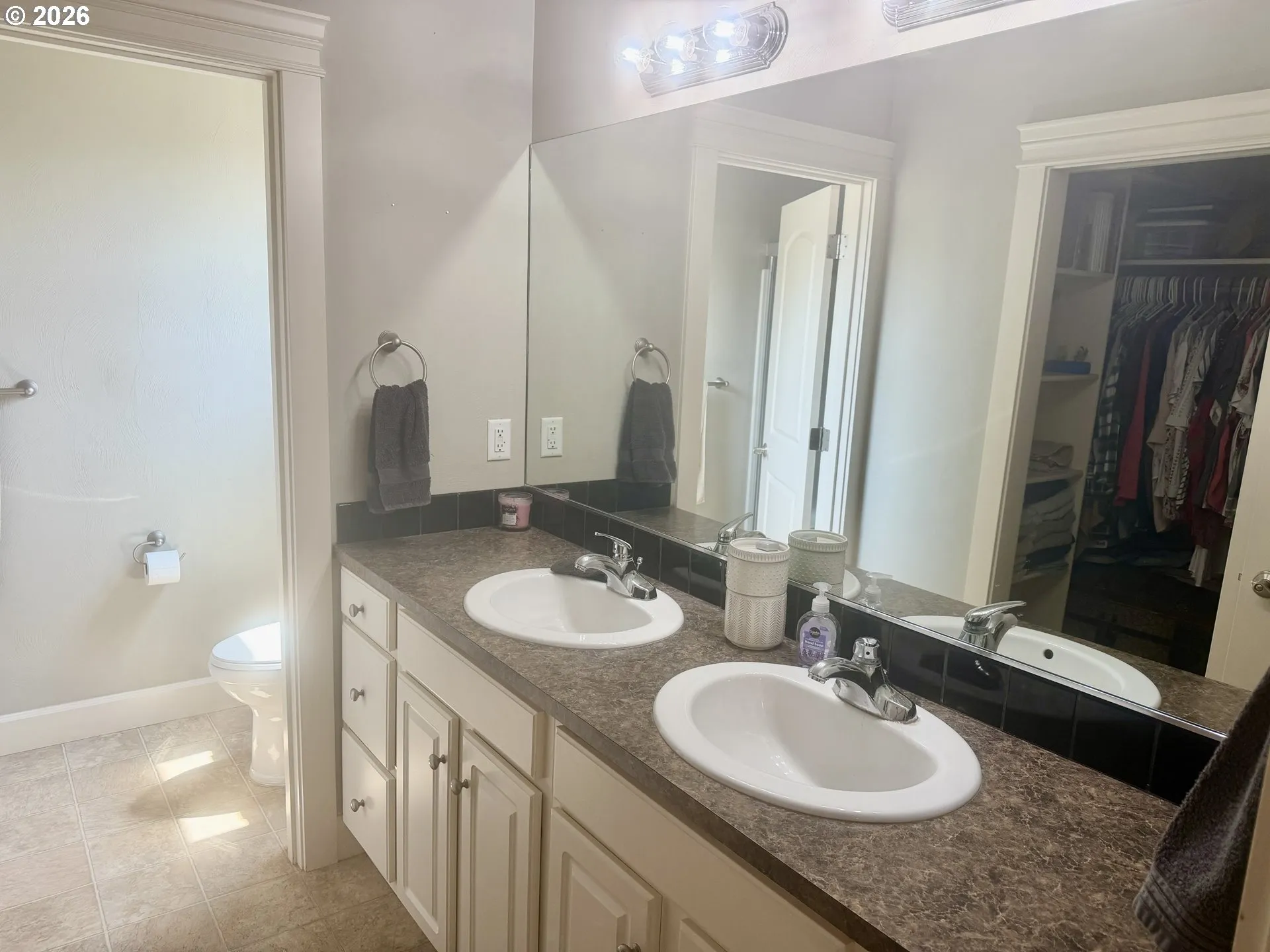 Primary Bedroom-Attached Bathroom