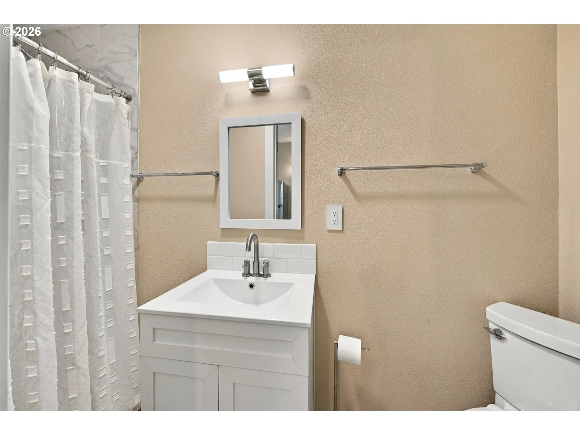 Bathroom-Lower