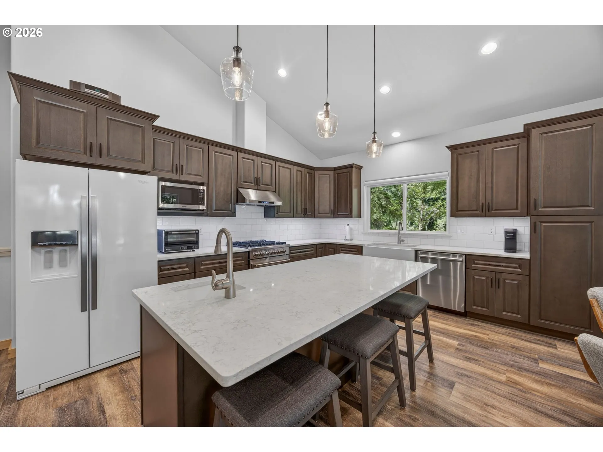 Kitchen-Cooking Island