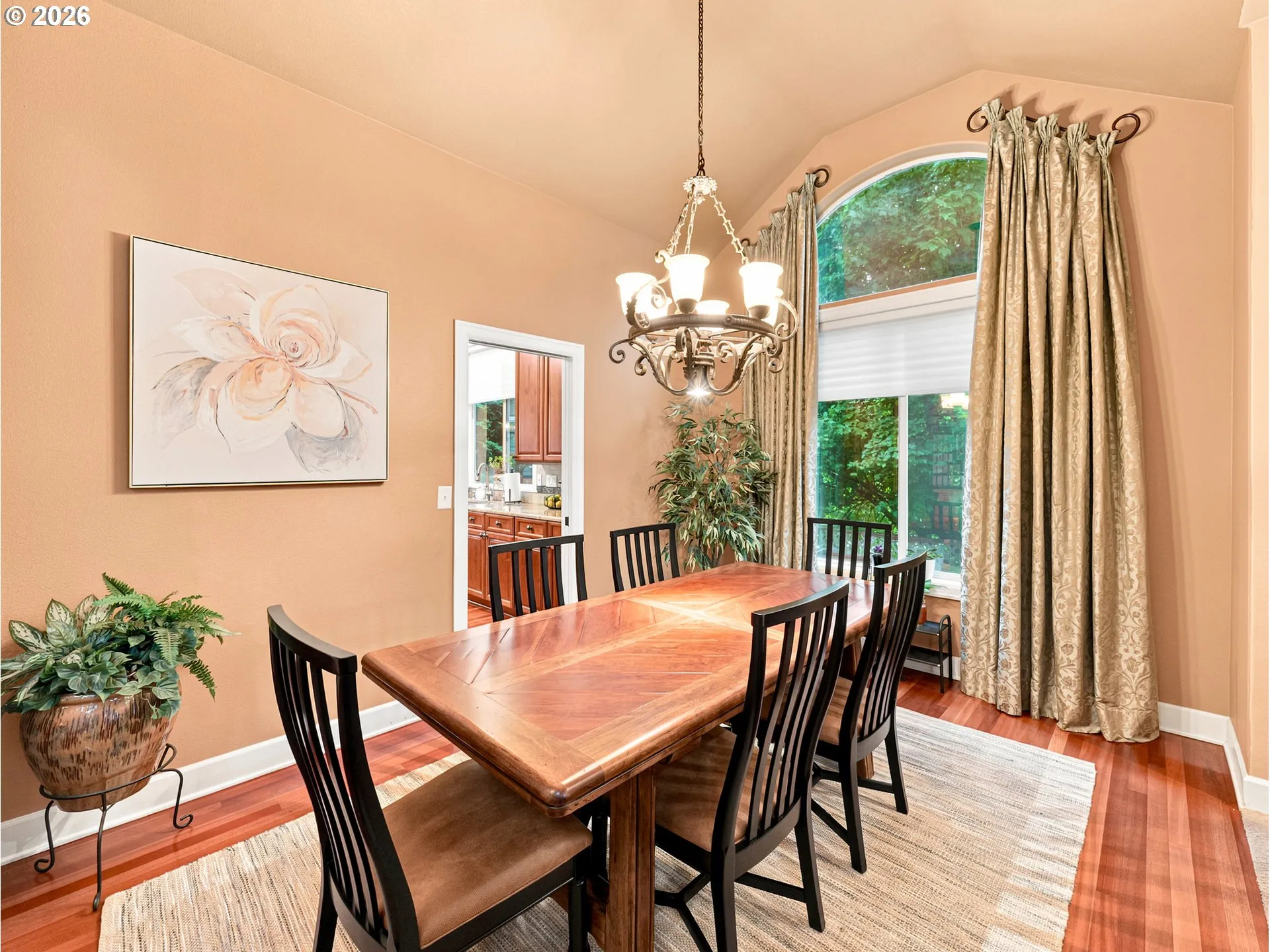 Dining Room-Formal