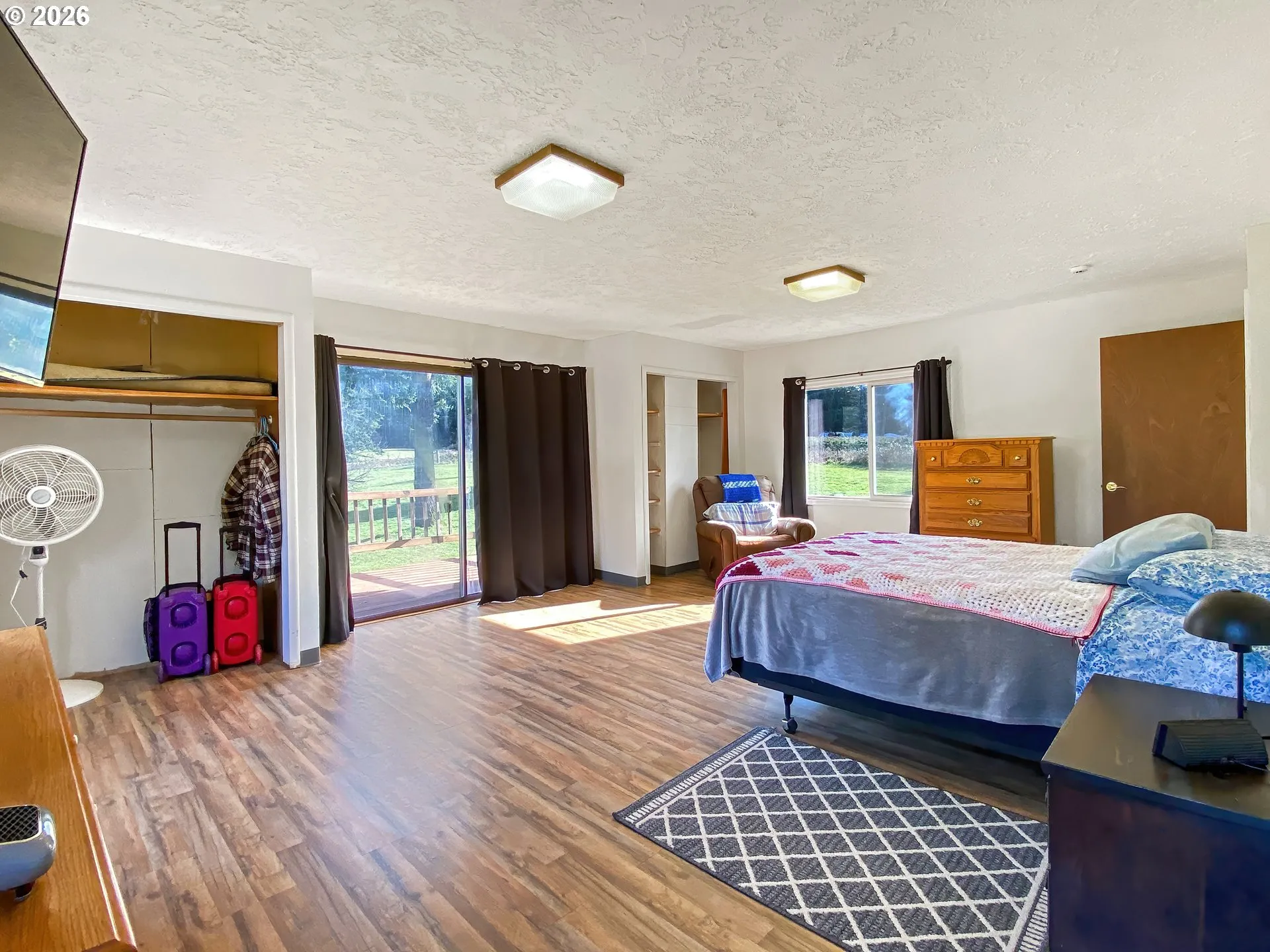 Bedroom, Primary-Upper