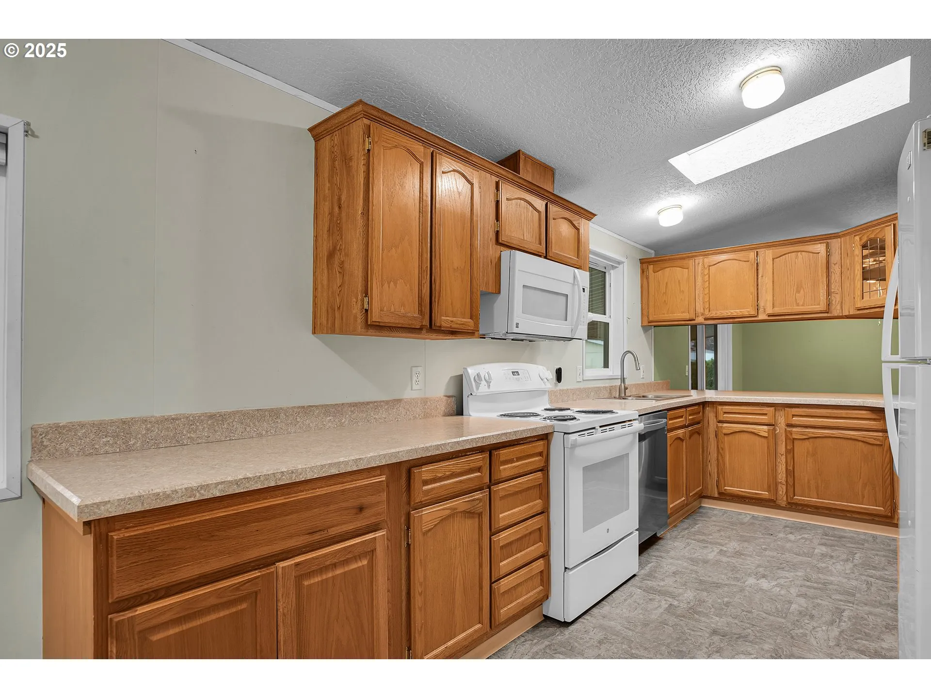 Kitchen/Nook