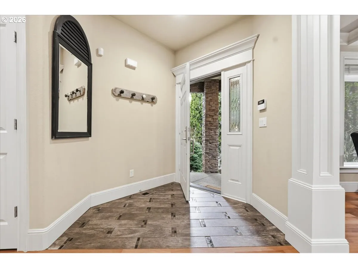 Entrance/Foyer