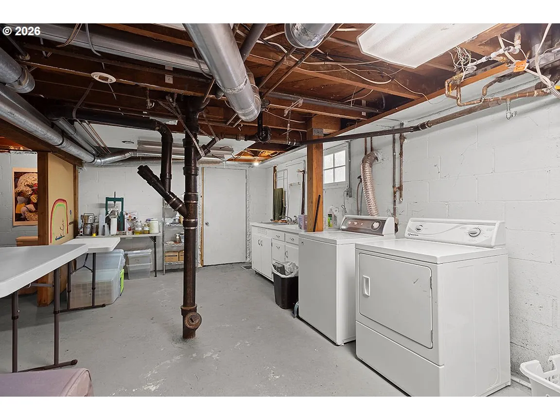 Laundry-basement