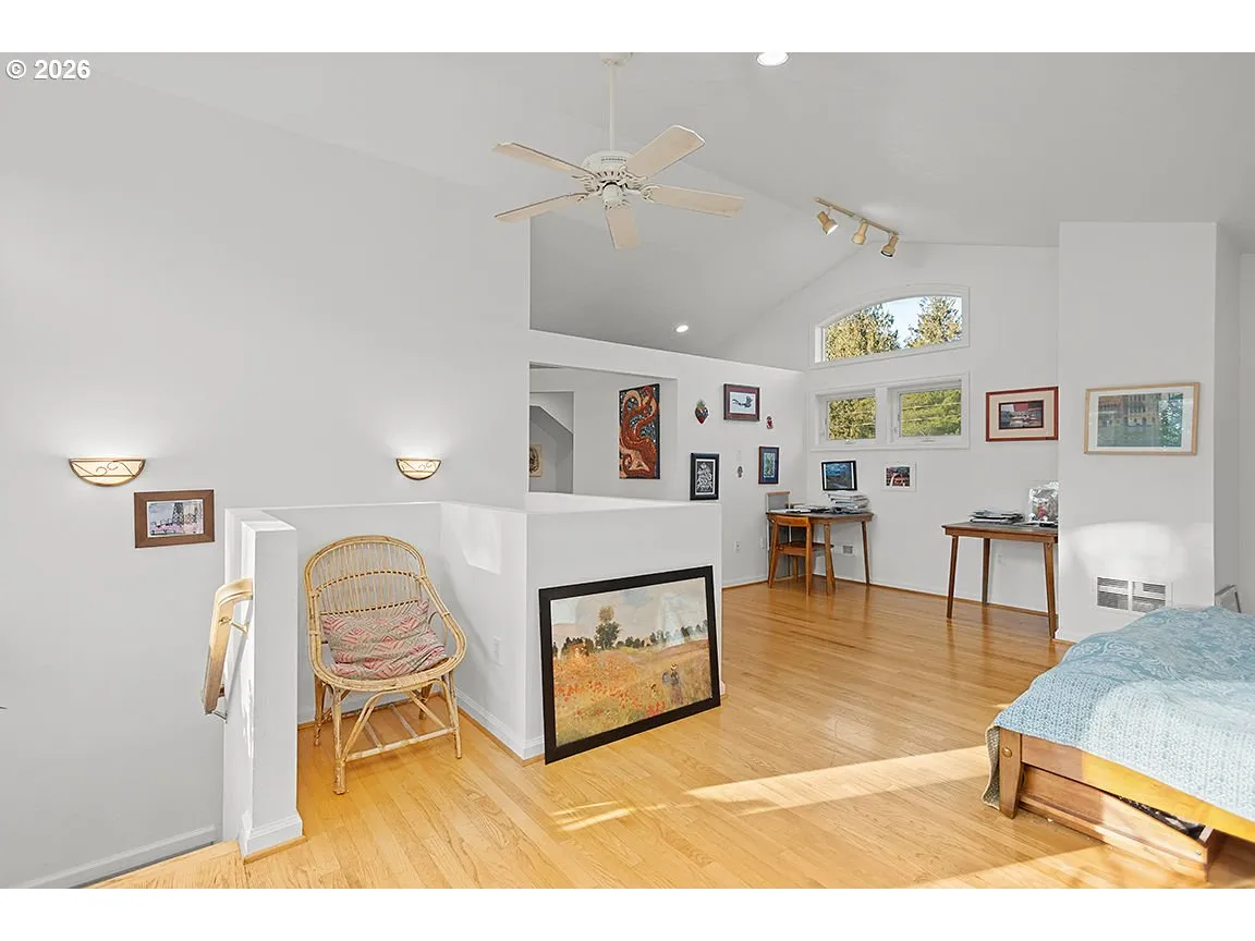 Owner's Suite Bedroom-Upper