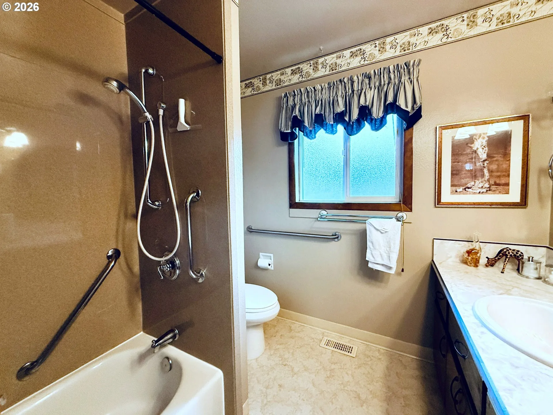 Bathroom-Hall