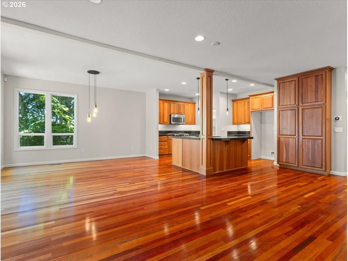 Living Room/Dining Room