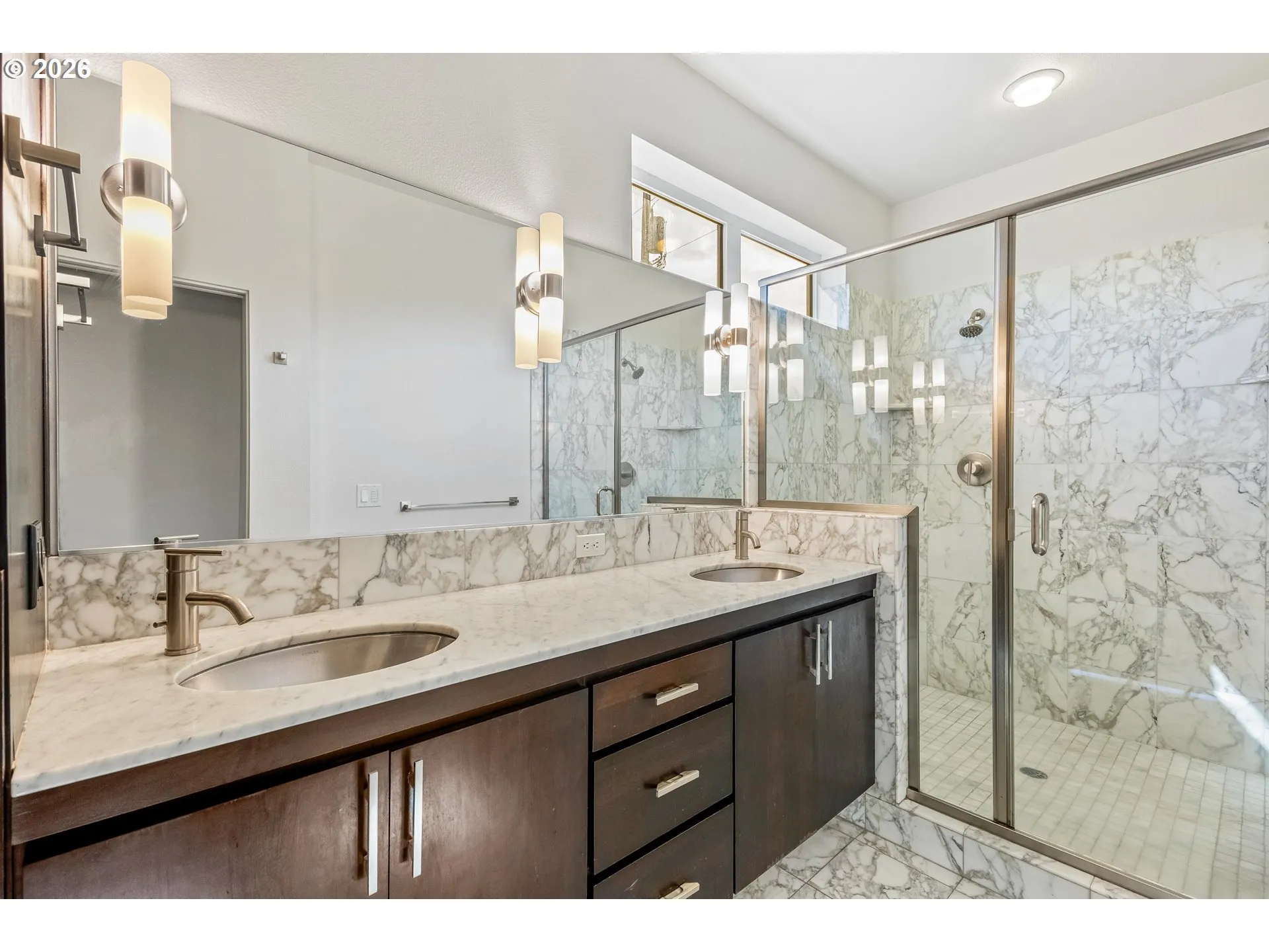 Bathroom-Lower