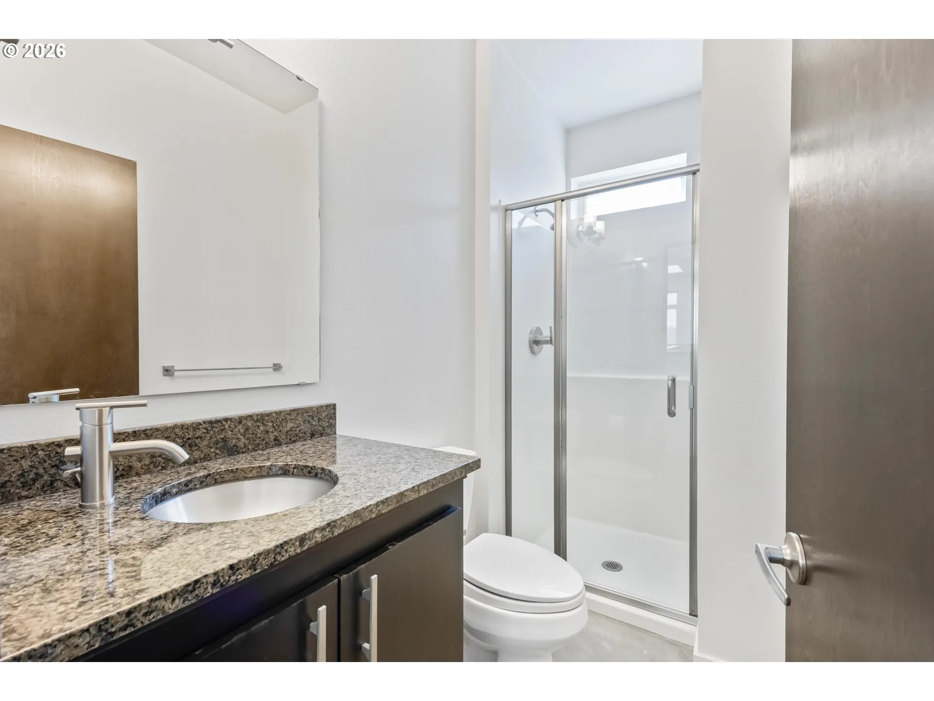 Bathroom-Upper