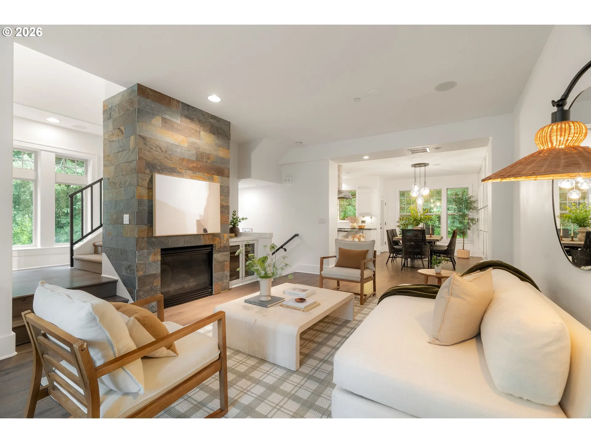 Living Room/Dining Room
