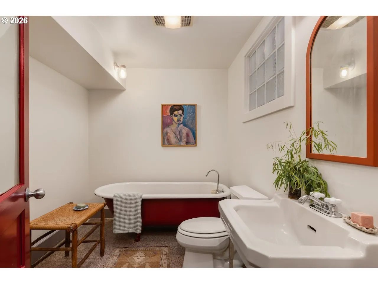 Bathroom-Lower
