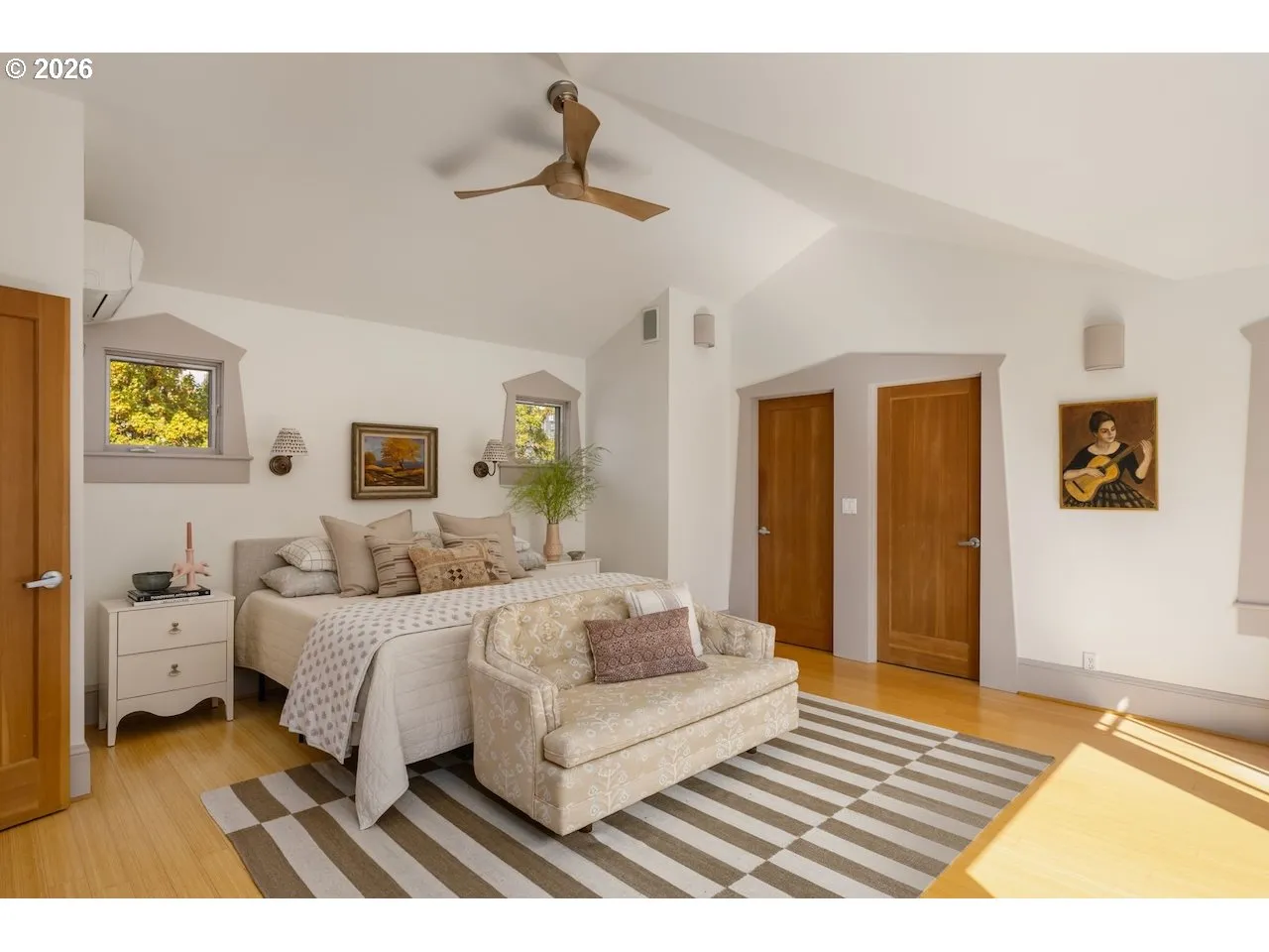 Bedroom, Primary-Upper