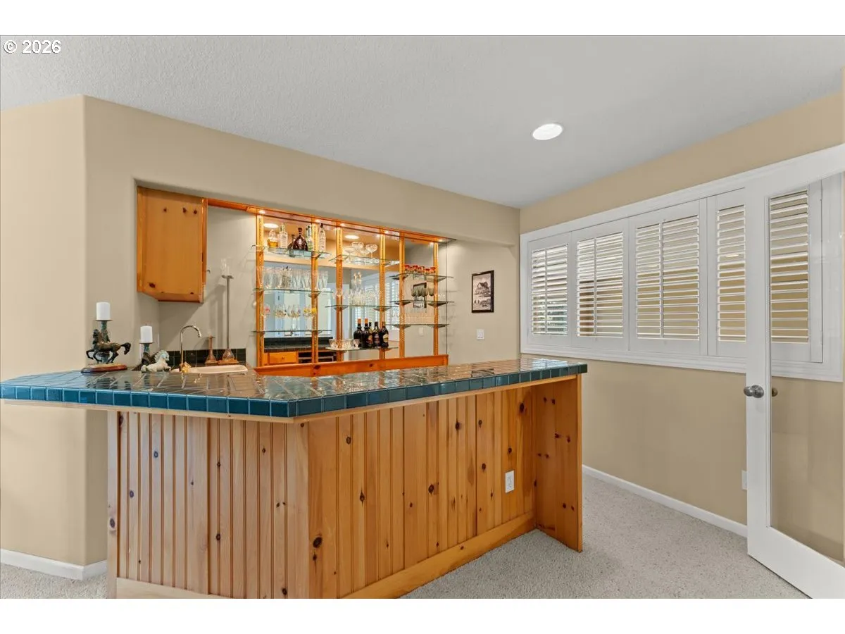 Wet Bar