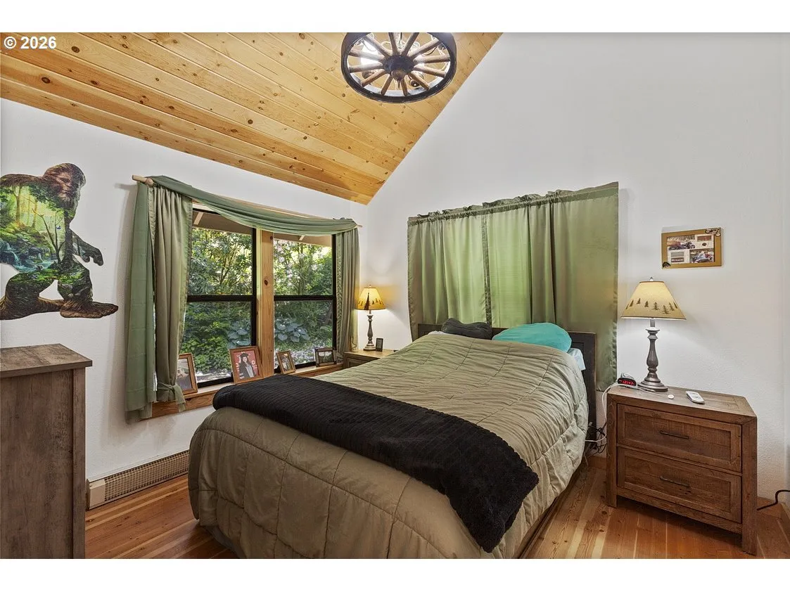 Bedroom, Owner's Suite