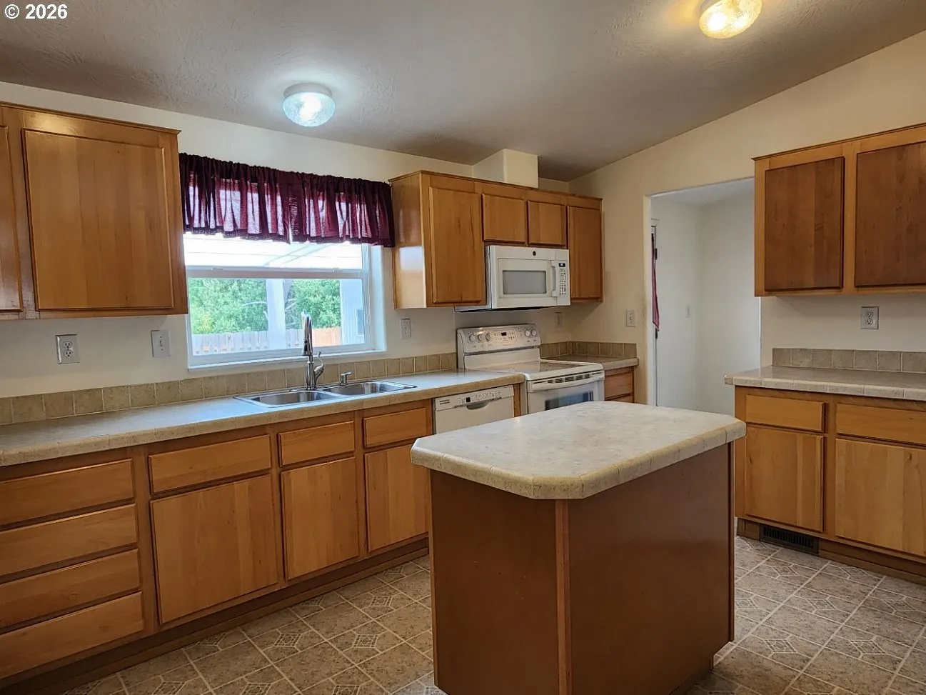 Kitchen-Island