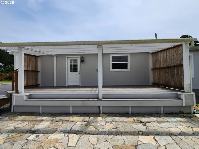 Deck-Main
