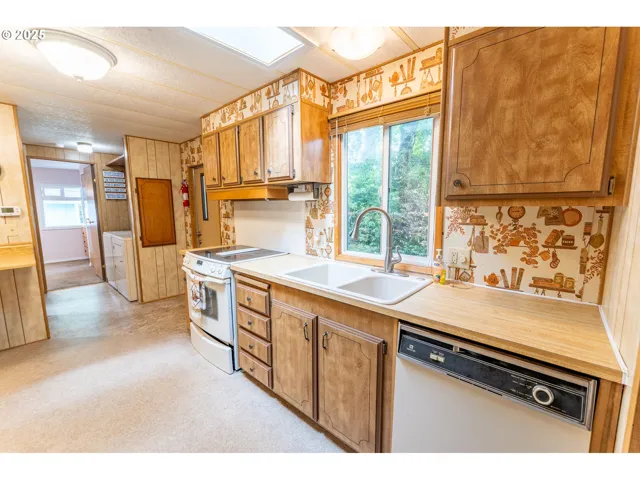 Kitchen-Skylight