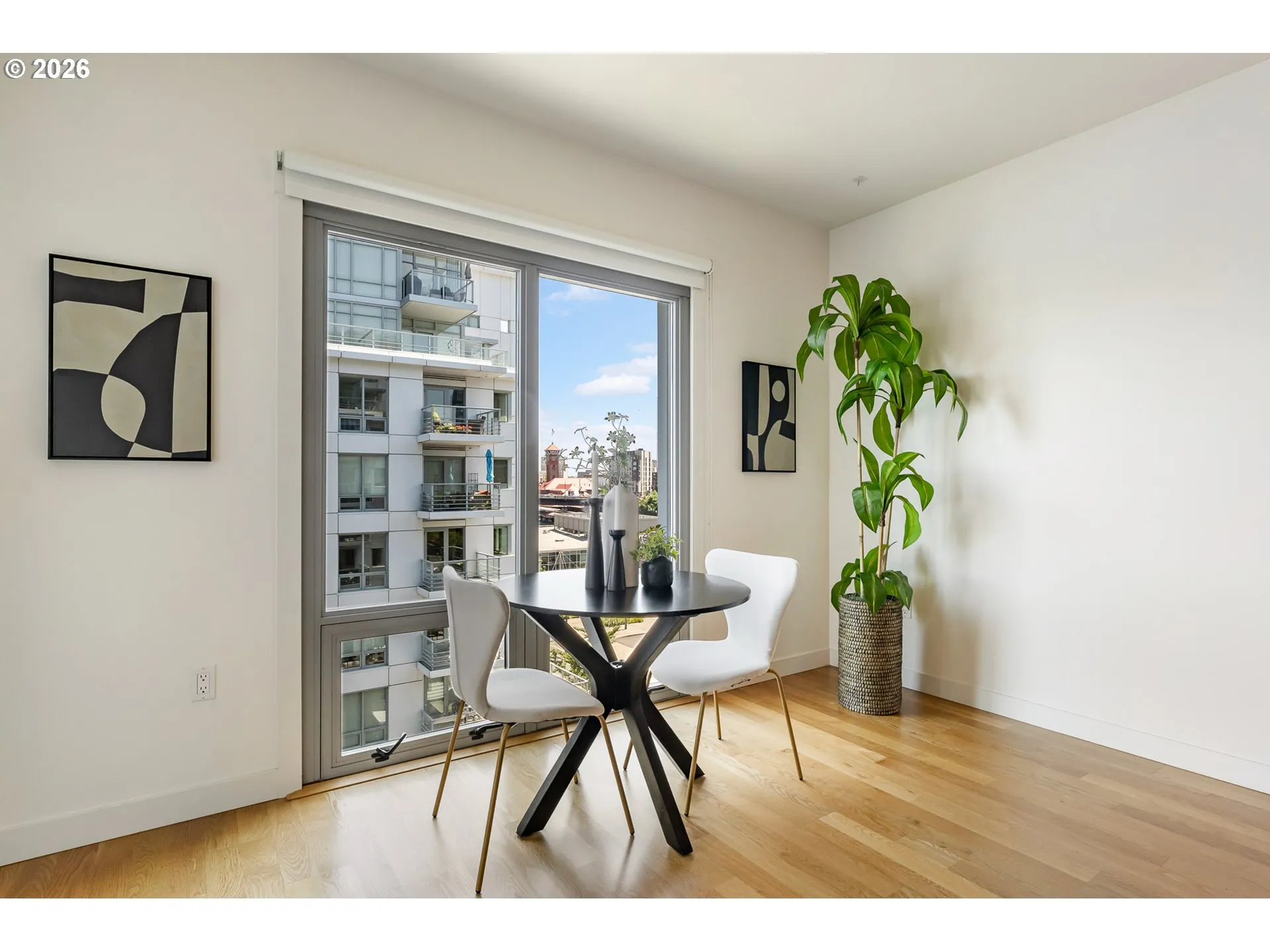 Kitchen/Nook-Eating Area