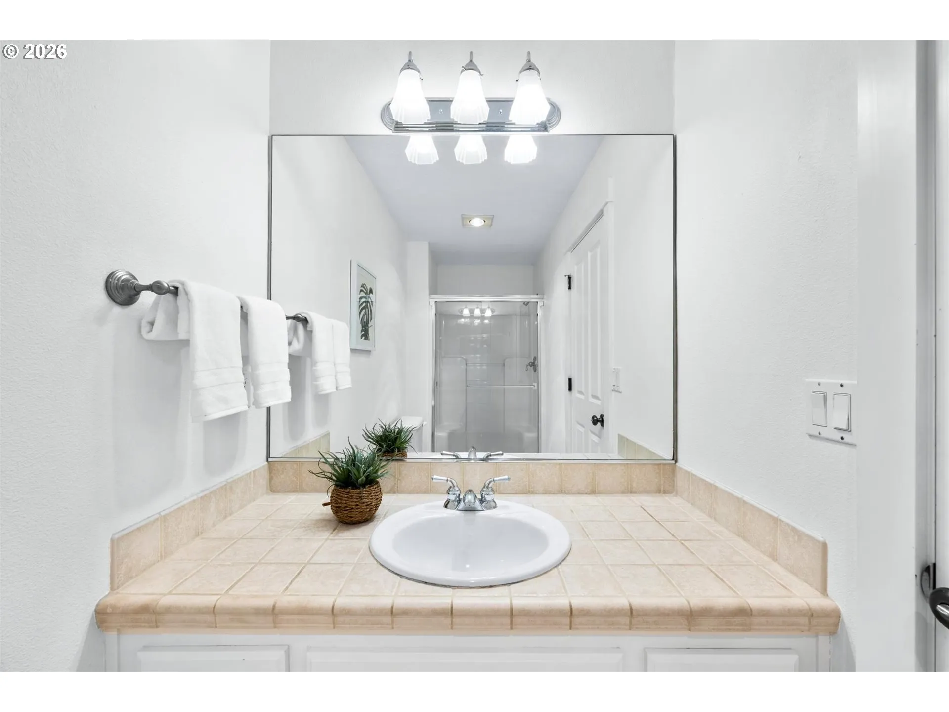 Bathroom-Lower
