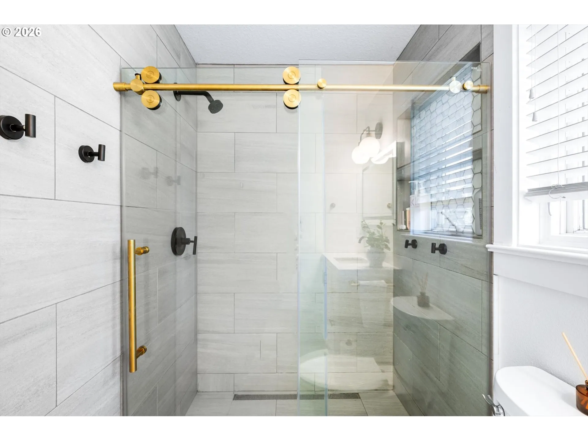 Bathroom-Hall