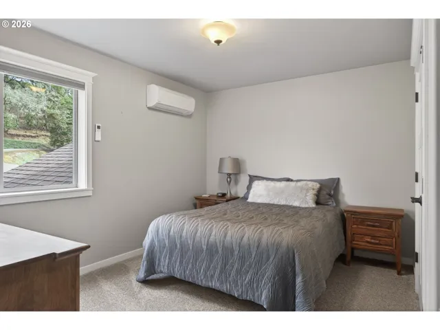 Bedroom-#2 Upper