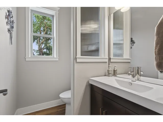 Bathroom-Lower