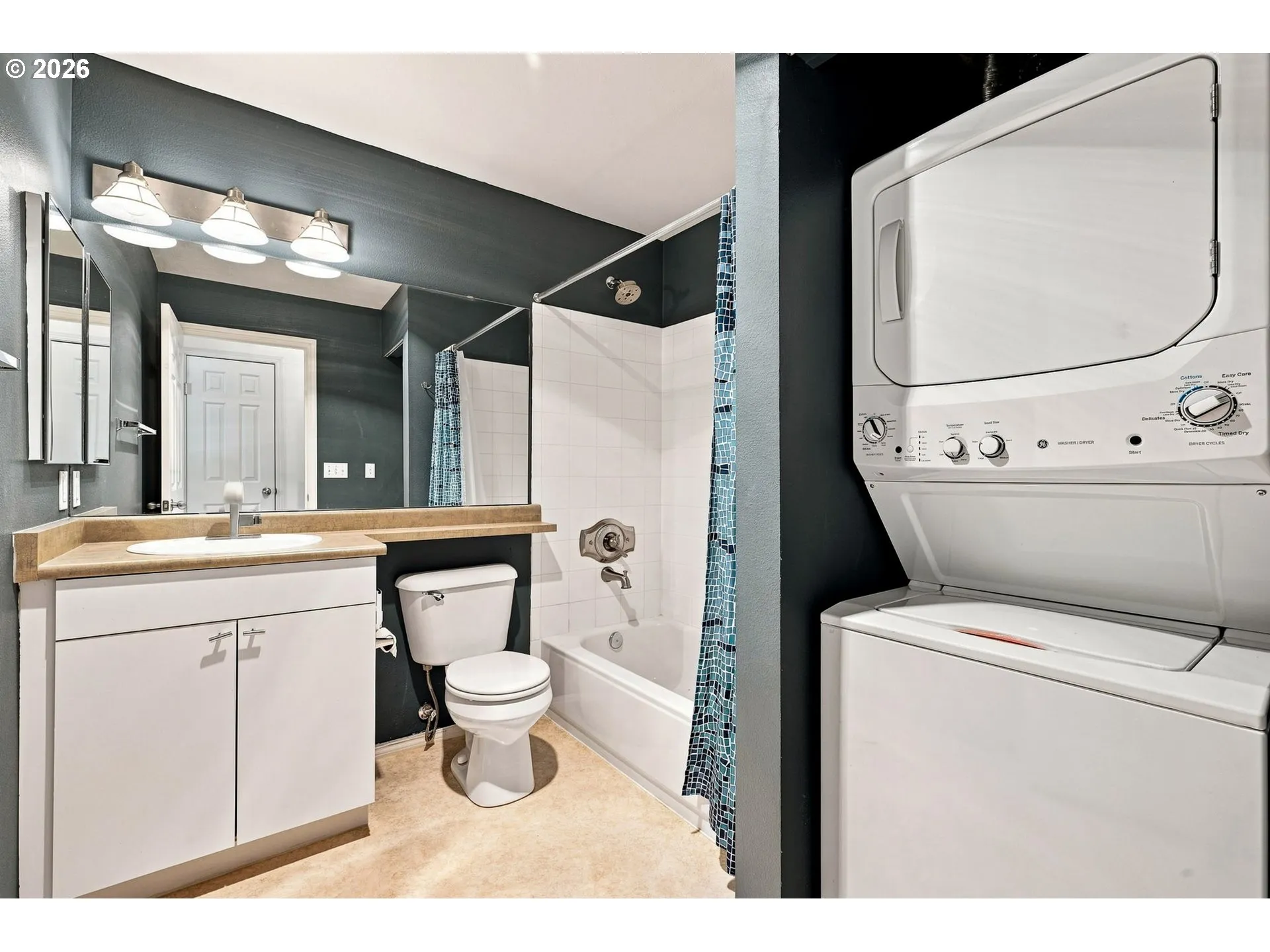 Bathroom-Hall