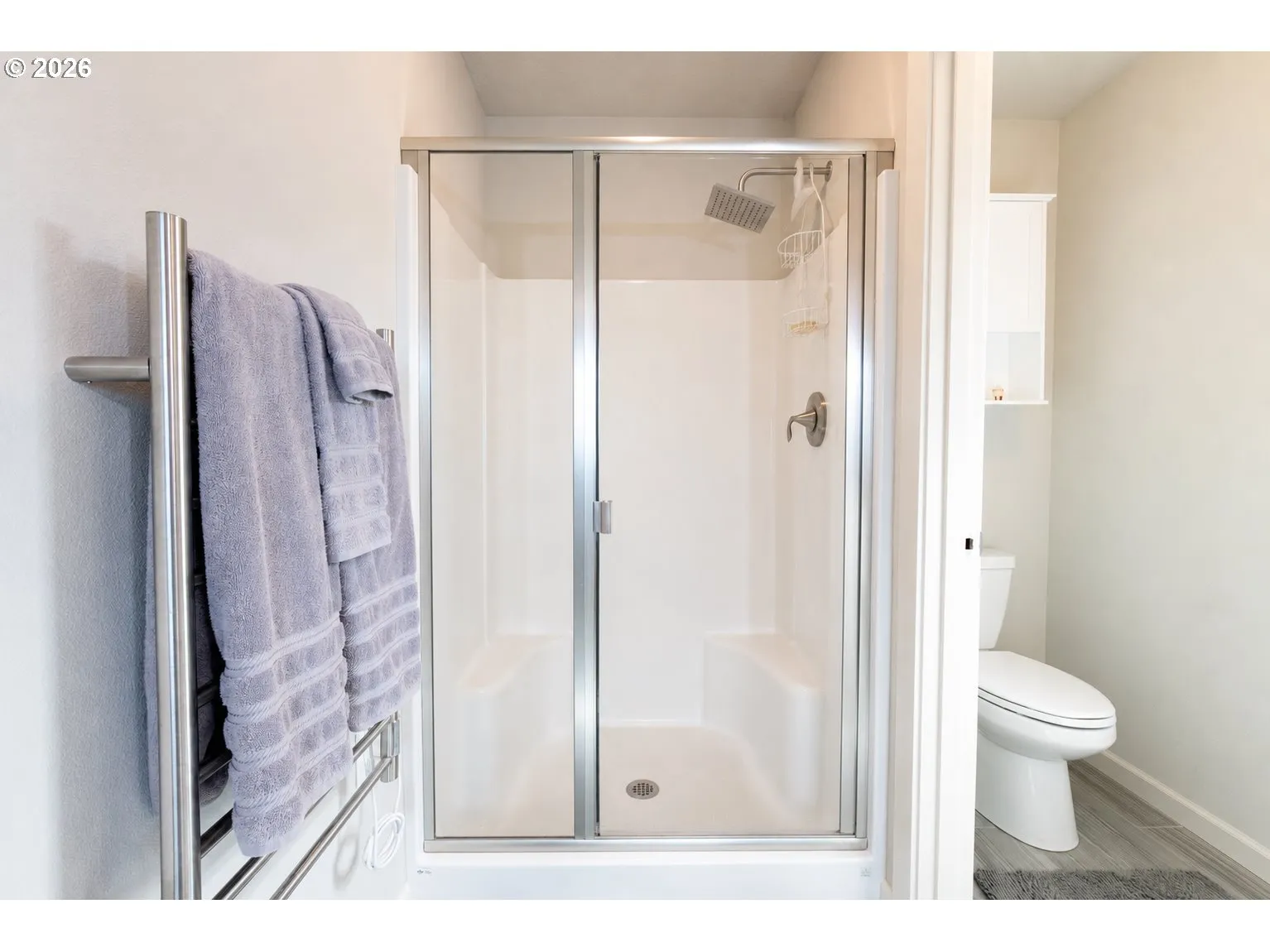 Bathroom-Walk in Shower