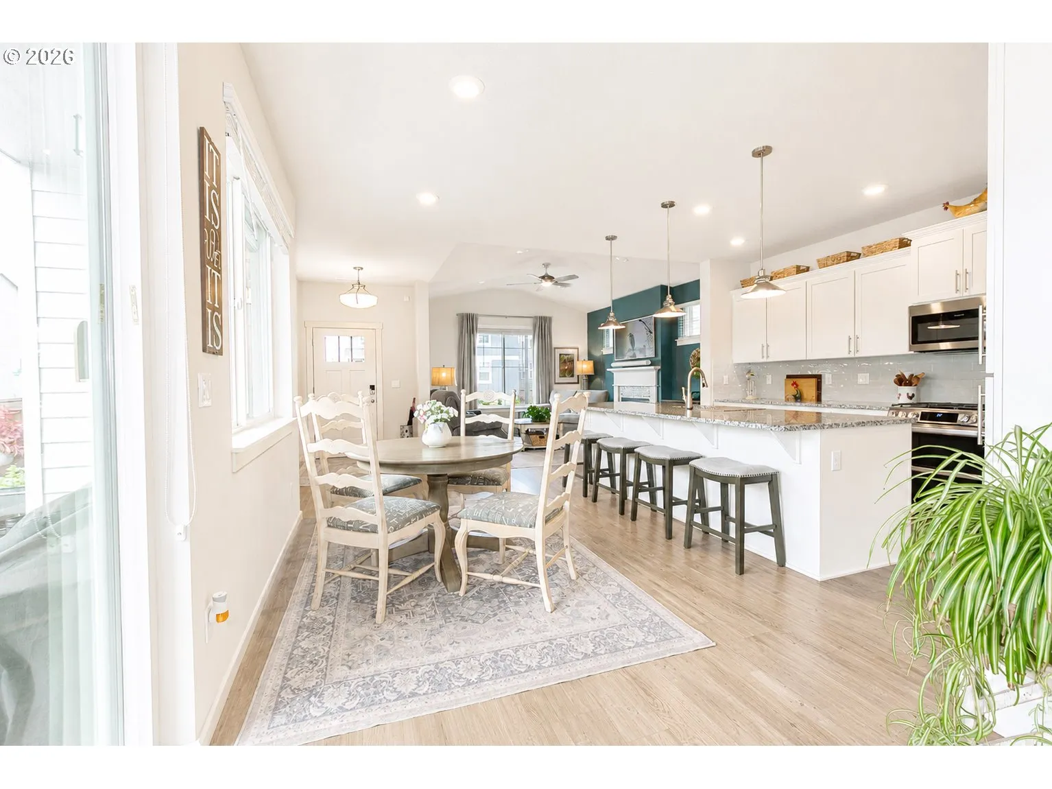 Kitchen/Dining Room