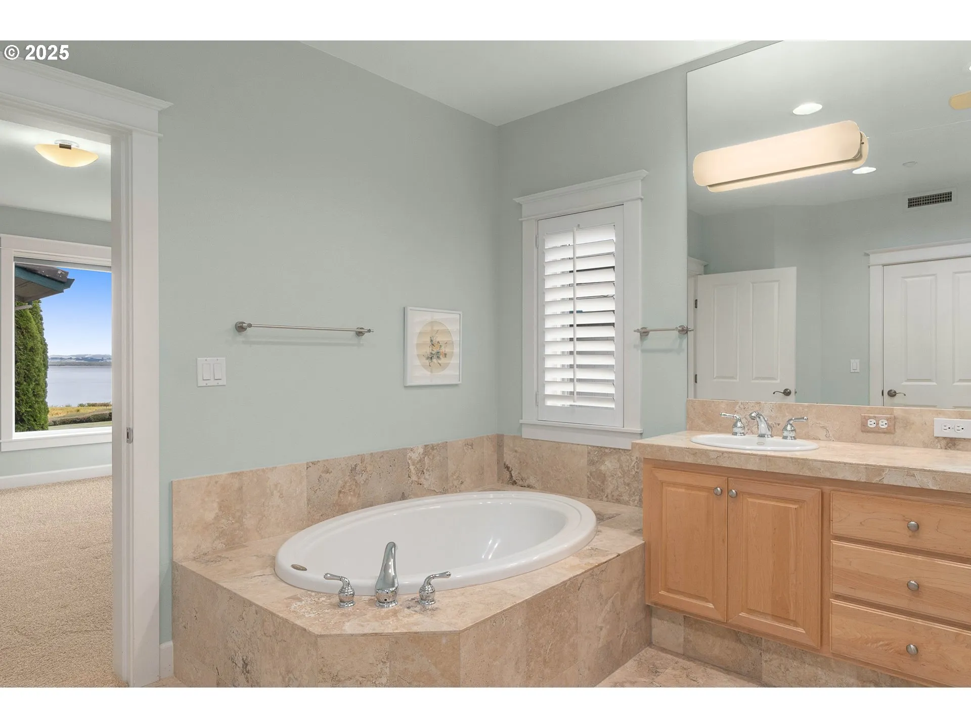 Bathroom-Garden Tub