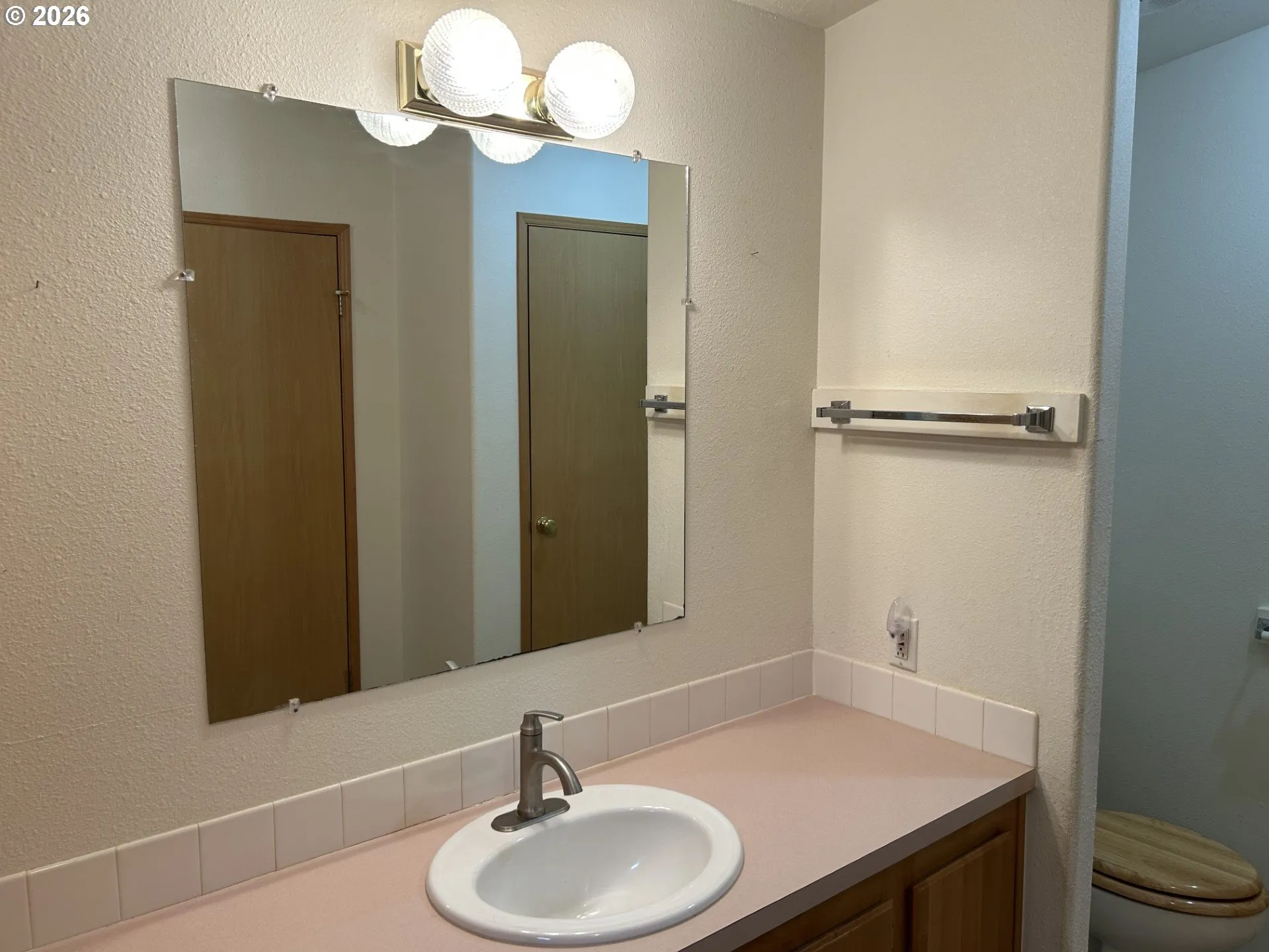 Owner's Suite Bathroom-Full Bathroom