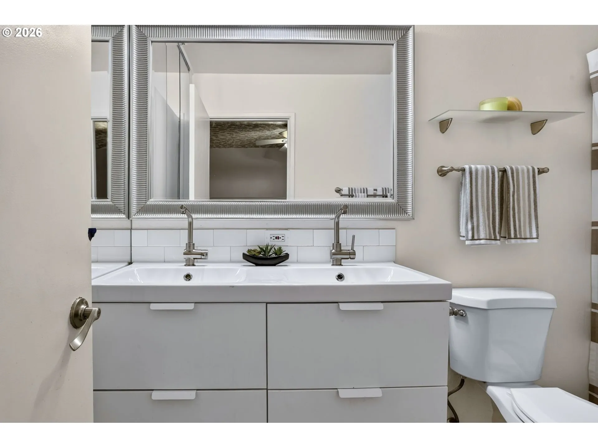 Bathroom-Double Sinks
