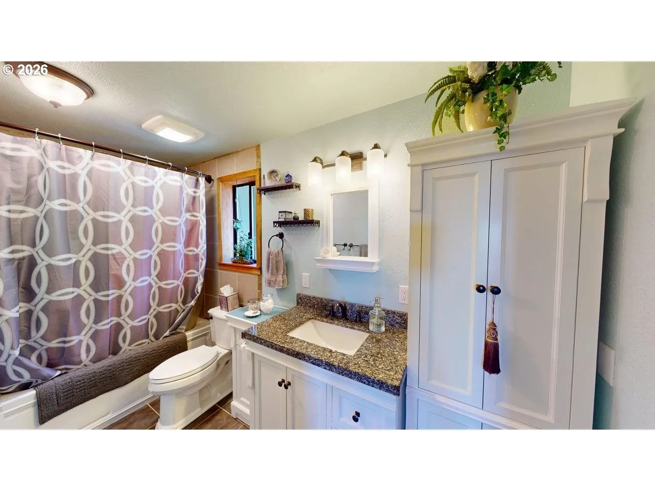 Owner's Suite Bathroom