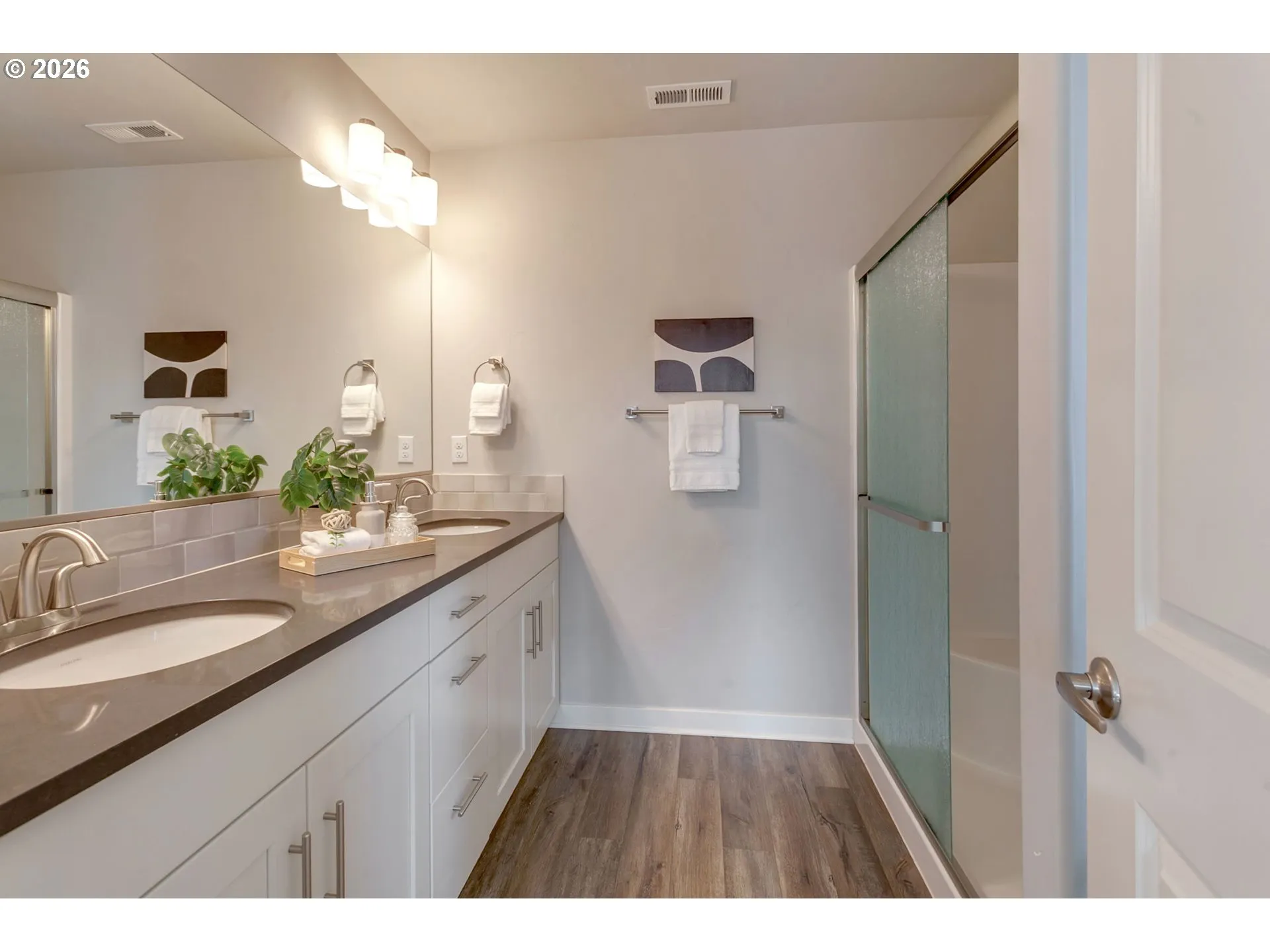 Primary Bedroom-Attached Bathroom