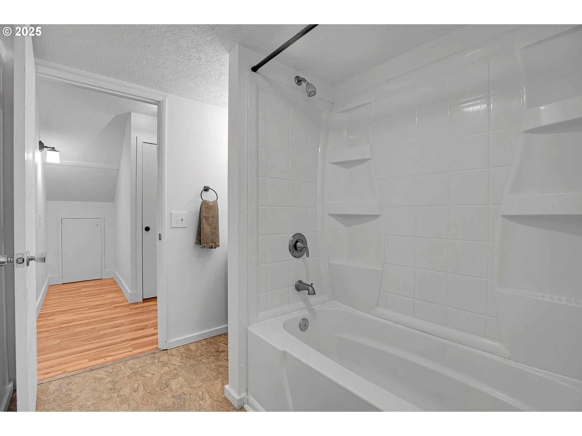 Bathroom-Lower