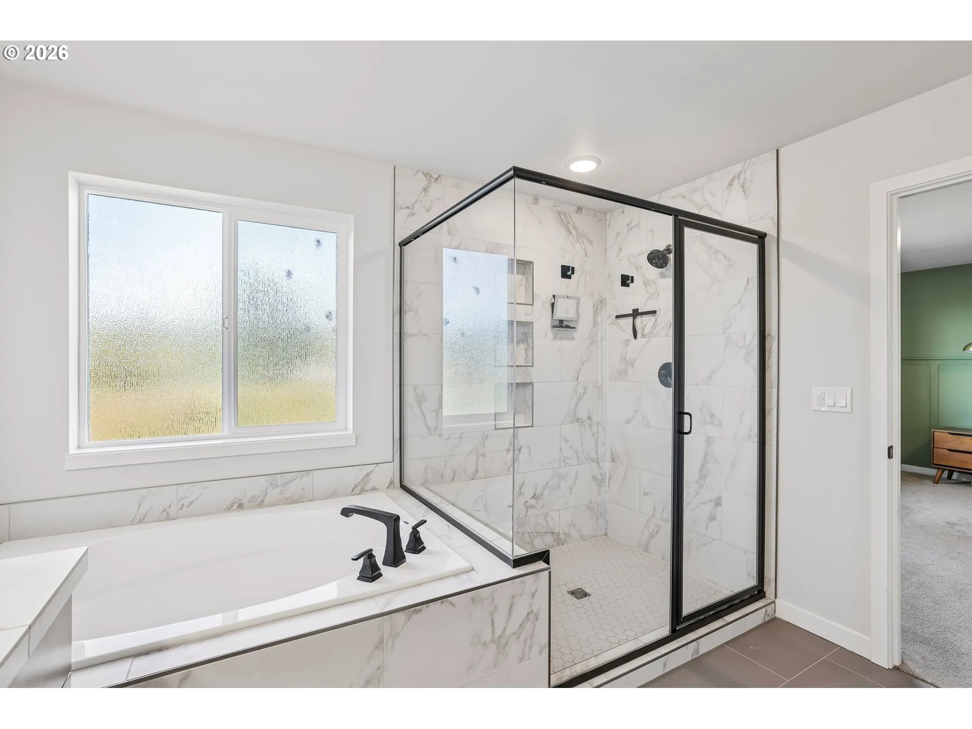 Owner's Suite Bathroom-Garden Tub