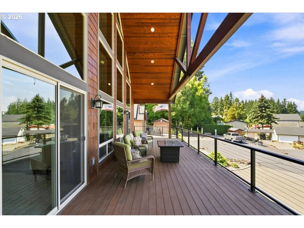 Deck-Main