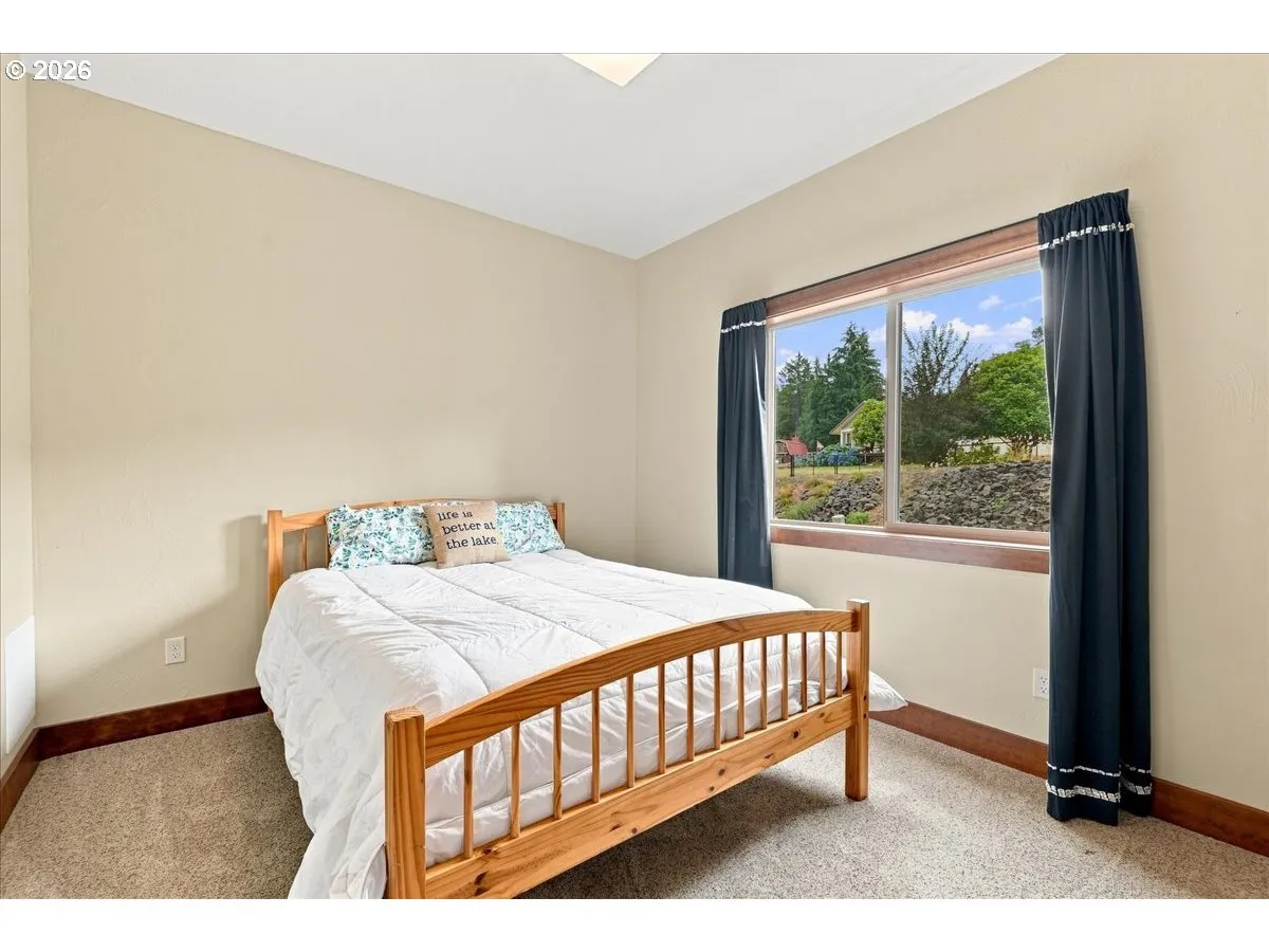 Bedroom-Main