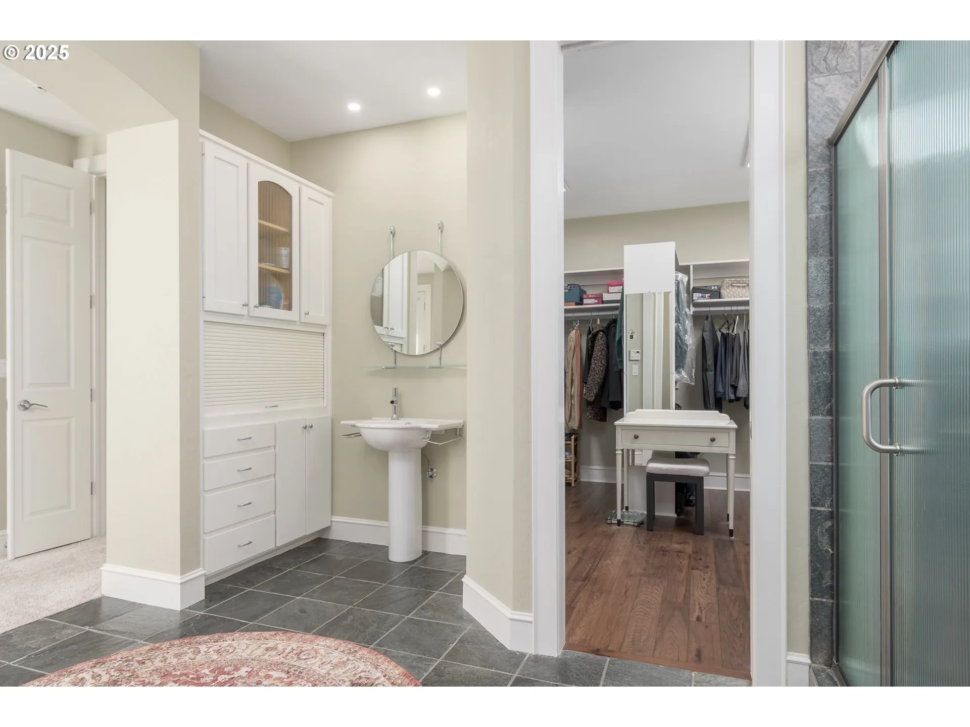 Bedroom, Primary-Walk-In Closet