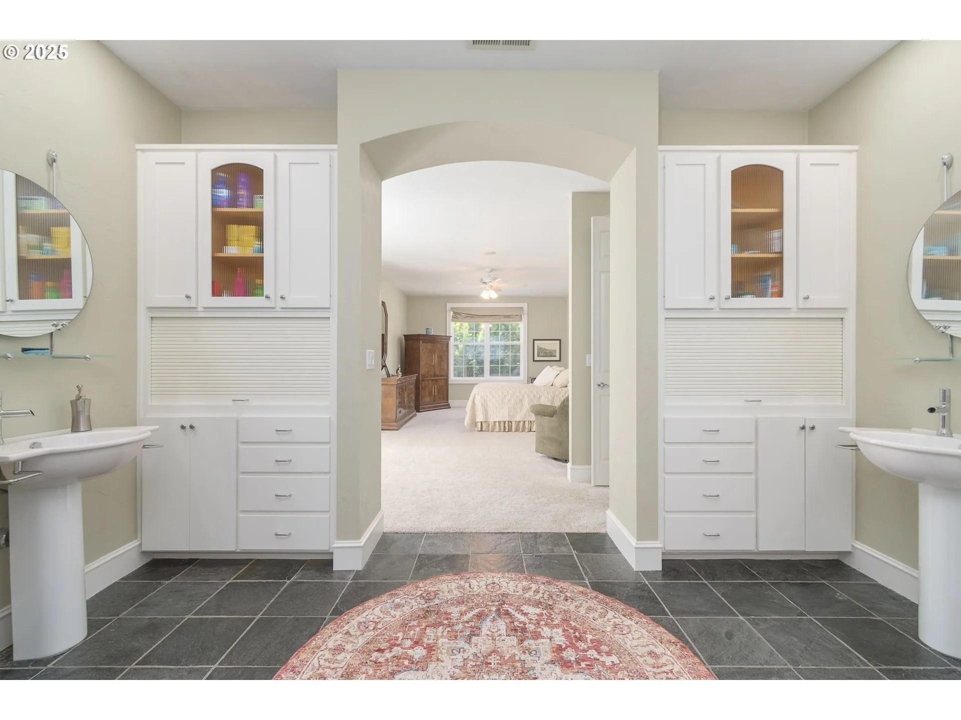 Bathroom, Attached-Double Sinks