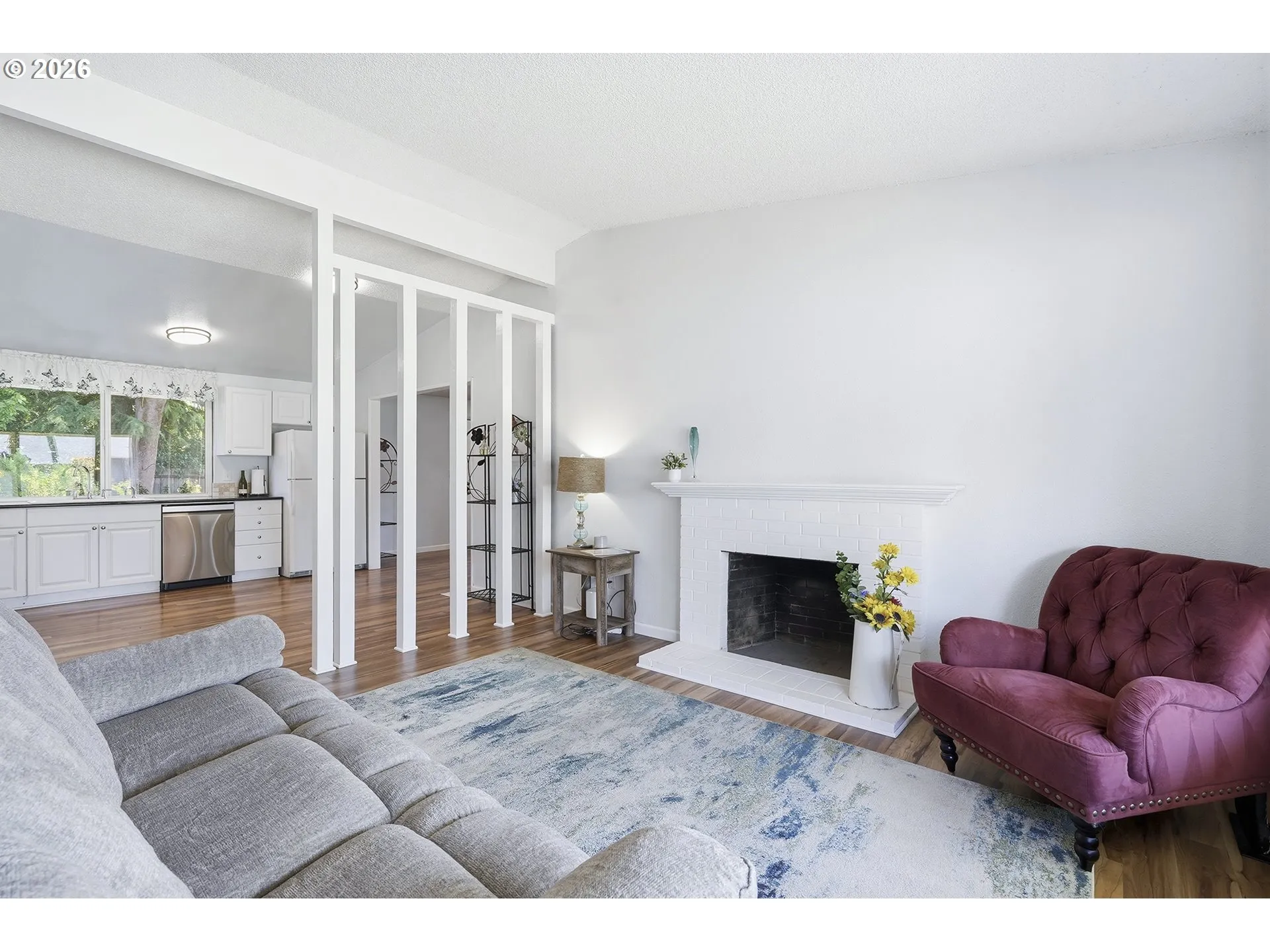 Living Room-Fireplace