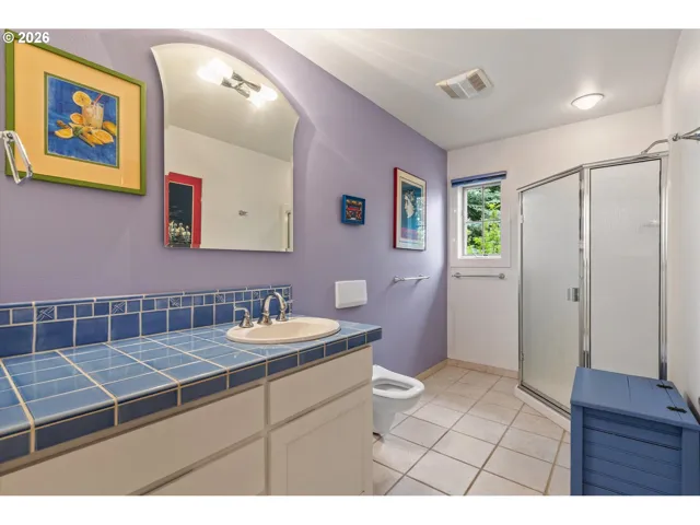 Bathroom-Hall