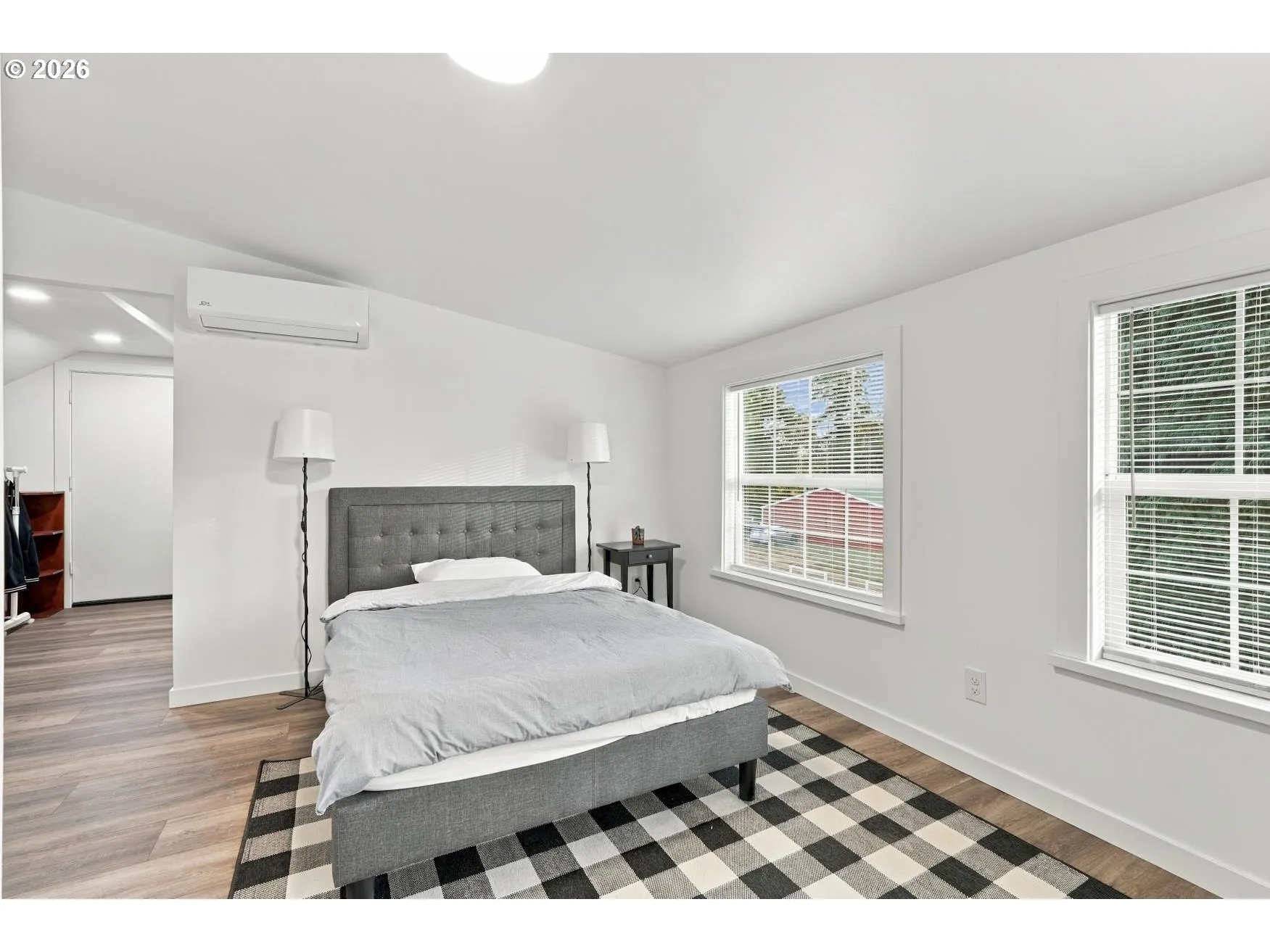 Bedroom-Upper