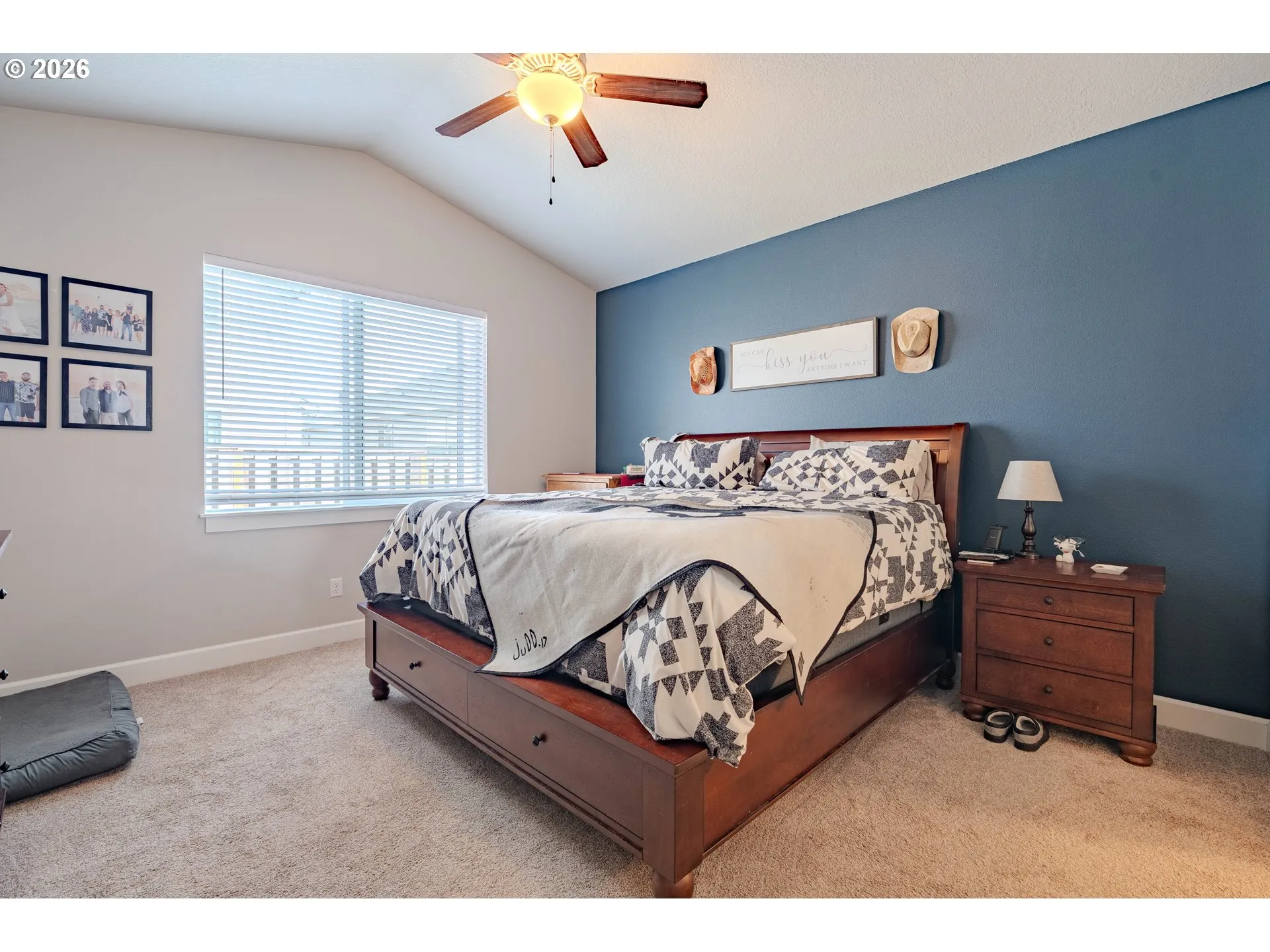 Bedroom, Primary